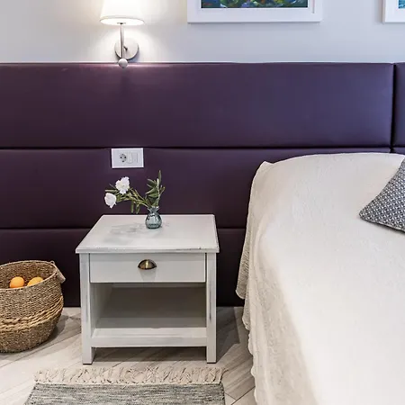 Amoroza تْسافتات