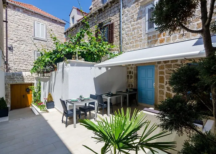 Amoroza * Cavtat