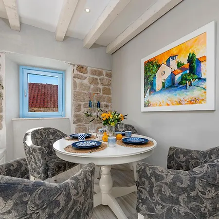 Apartment Amoroza