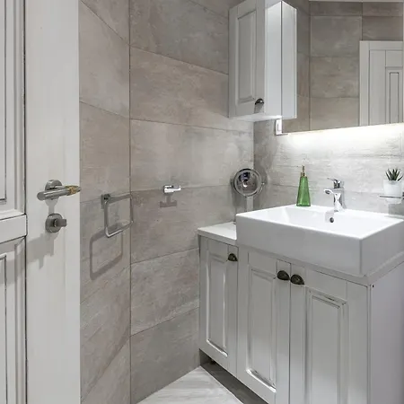 Amoroza 公寓 察夫塔特