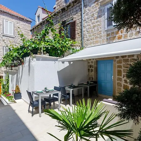 Amoroza * Cavtat