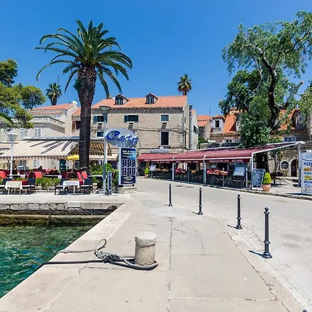 Amoroza Cavtat