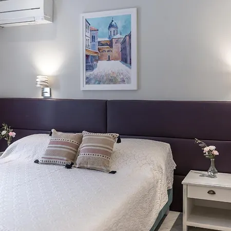 Amoroza Apartment *