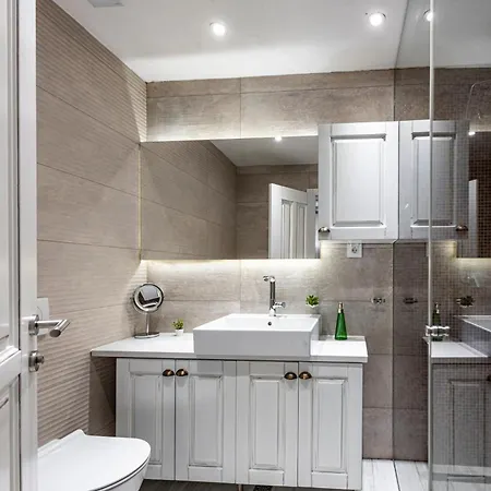 Amoroza Apartment